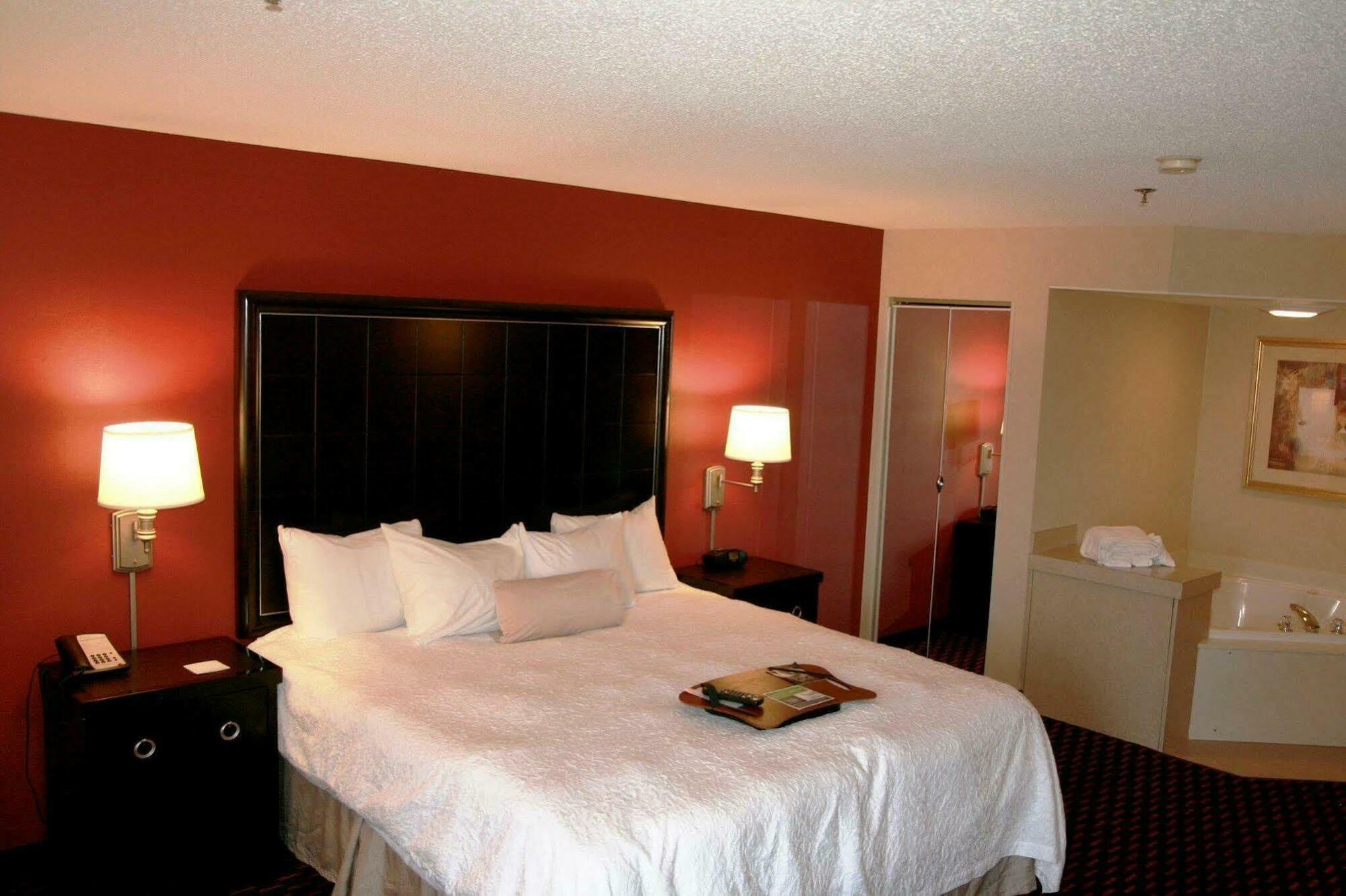 Hampton Inn Mount Pleasant Exterior foto
